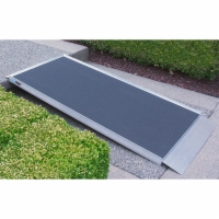 Pathway Lite Solid Ramp: 4'