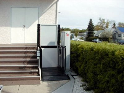 Commercial Wheelchair Lift